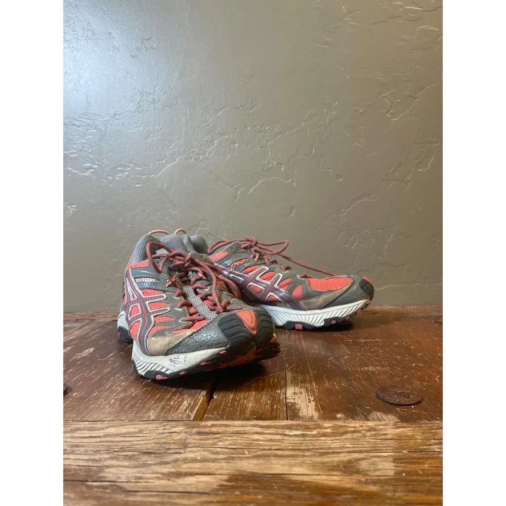 Asics Gel Trabuco Trail Running Shoes Gore Tex Womens 9.5 Pink Sneakers Comfort